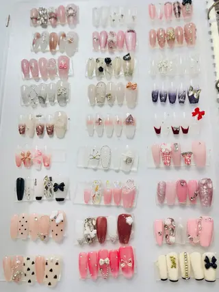 ネイル Hanaai Salonスニタのネイルデザイン