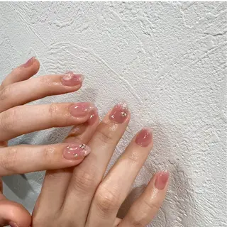 ショート Be All Etre(ビオール・エトレ)所属・藤井 芽依のネイルデザイン