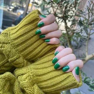 ネイル mamAsIenne所属・深沢 せいなのネイルデザイン