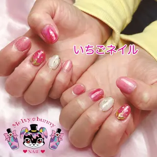 ネイル 深爪を断らない スカルプ高評価店のネイルデザイン