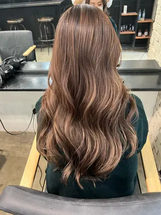 セミロング カラー 韓国ヘア/ベージュ カラー🤍yukaのヘアスタイル