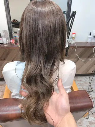 ロング カラー 神野 洸都のヘアスタイル