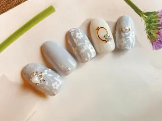 ネイル f'bloom L’ecrinのネイルデザイン