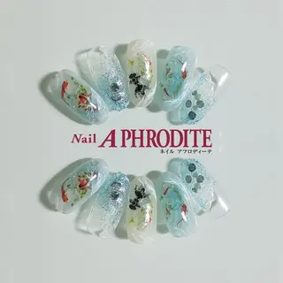 ネイル Nail  Aphroditeのネイルデザイン