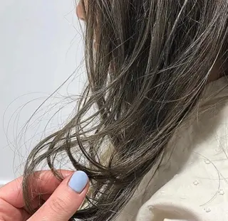 カラー i.＋sapporo所属・🩶韓国ヘア🩶 くびれ❤︎顔まわりのヘアスタイル