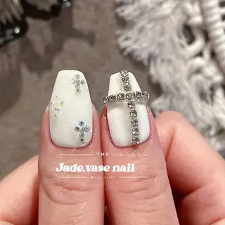 ネイル ✰Jade.vase 銀座一丁目・東銀座のネイルデザイン