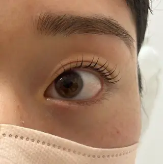 マツエク・マツパ PLATINUM DOLL 名駅所属・PLATINUM DOLLことねのマツエク・マツパデザイン
