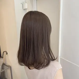 ミディアム カラー 梅田美容室 山崎海波のヘアスタイル