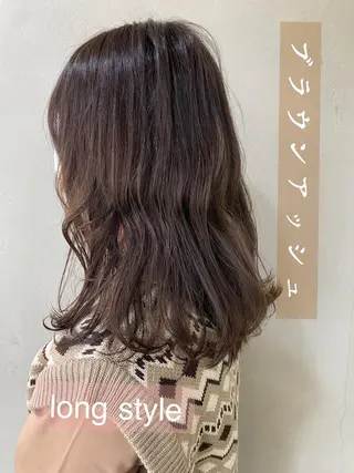 セミロング カラー 舟橋 りんかのヘアスタイル