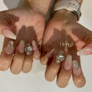 ネイル i's nail 〈アイズネイル〉のネイルデザイン