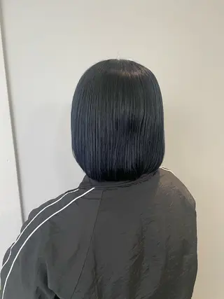 ミディアム カラー ayano / 透明感・くすみカラーのヘアスタイル