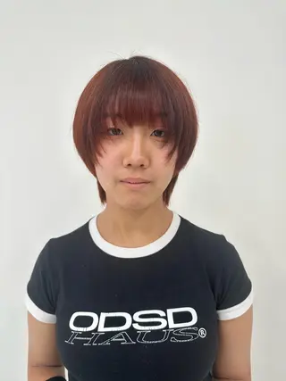 ショート カラー Maria 梅田/デザインカラーのヘアスタイル