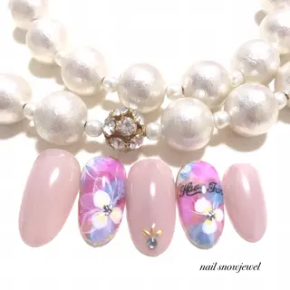 ネイル nail snowjewelのネイルデザイン