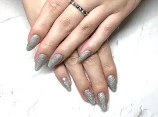 ネイル Eyelash ＆ Nail Tanemoto所属・ネイリスト TAKAHASHIのネイルデザイン