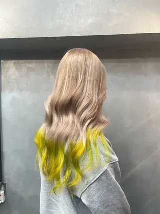 ロング カラー TNB TOKYO所属・Insta 指名 No.1KURUMIのヘアスタイル