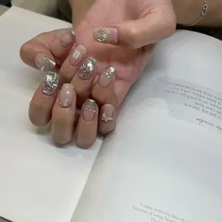 ネイル ネイルズシャトン🪡 ネイリスト齊藤のネイルデザイン