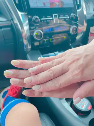 ネイル 菅野 愛のネイルデザイン