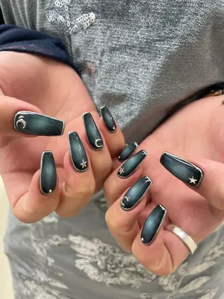 ネイル Hisaka Mikiのネイルデザイン