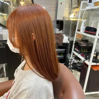 セミロング カラー 能登谷 泉稀のヘアスタイル