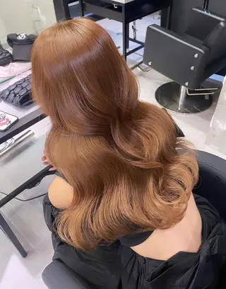 ロング カラー 名古屋栄♡PELE 上品な透明感ベージュのヘアスタイル