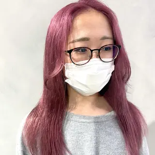 セミロング カラー デザインカラー/パー マ🦖外岡咲希🦖のヘアスタイル