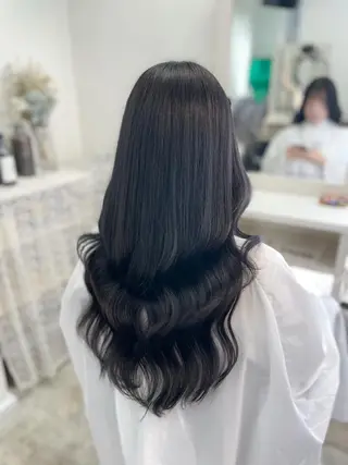 ロング カラー 韓国ヘア🤍髪質改善 🇰🇷AKANEのヘアスタイル