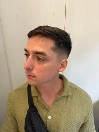 ショート 阿久津 開成のヘアスタイル