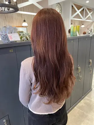 ロング カラー 細沼 葵のヘアスタイル