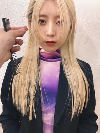 ロング 🫧艶ハイトーン ブリーチ🫧シモのヘアスタイル