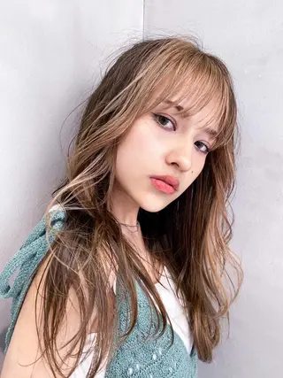 ミディアム カラー ヘアアレンジ 💝髪質改善💝_ chlom🌸春🌸のヘアスタイル