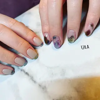 ネイル UrakoNail 《nail》のネイルデザイン