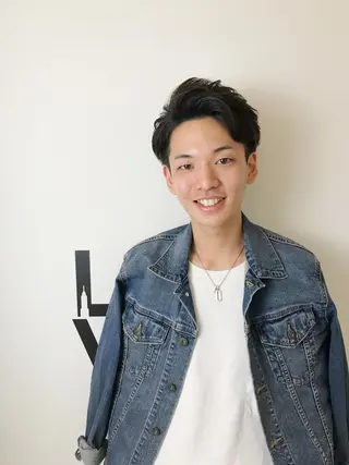 ショート パーマ ヘアアレンジ メンズ 赤み消しカラー /透明感カラー 上長のヘアスタイル