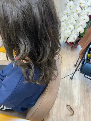 ロング カラー TELAHAIR森川 憂一のヘアスタイル