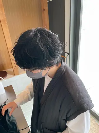 ショート パーマ 五十嵐 雄毅のヘアスタイル