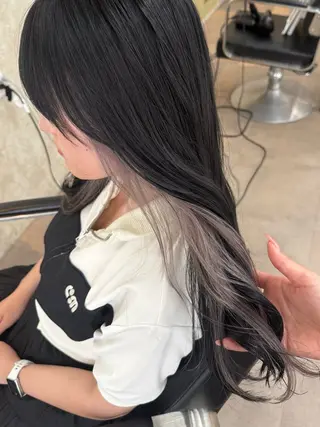 セミロング カラー 縮毛矯正×再生カラー 特化マネージャー美里のヘアスタイル