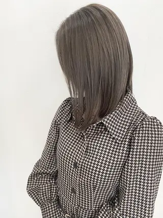 ミディアム MYRTLE TSUNODAのヘアスタイル