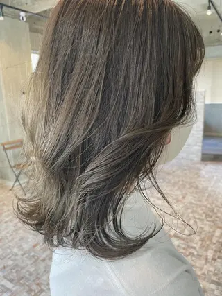 ミディアム カラー risako🇰🇷 韓国ヘア/レイヤーのヘアスタイル