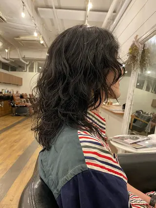 ロング 7Bridge所属・ハッシュカット 小西貫太のヘアスタイル