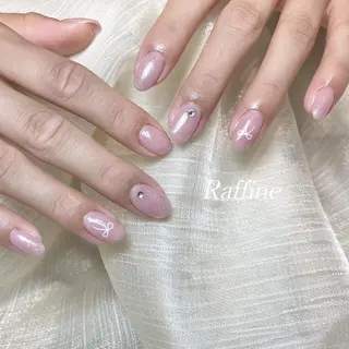 ネイル RAFFINE 月🦋🩵のネイルデザイン