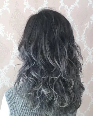 セミロング カラー 宍戸 海斗のヘアスタイル