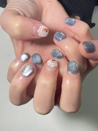 ネイル Trinity ネイリストスタッフのネイルデザイン