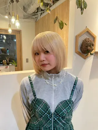 カラー 梅田/ハイトーン /yuriのヘアスタイル