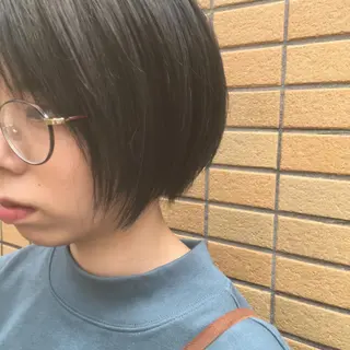 ショート カラー しのはら まどかのヘアスタイル