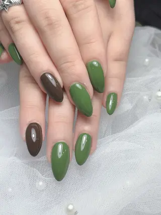 ネイル エルバイノリコ 岩下パラジェル取扱店のネイルデザイン