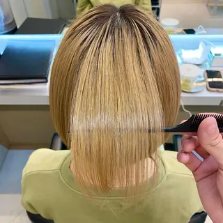 ミディアム カラー 普通の美容室じゃない ⁉️/若林のヘアスタイル