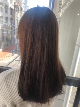 セミロング カラー 髪質改善&ブリーチ 伊勢 祐一郎のヘアスタイル