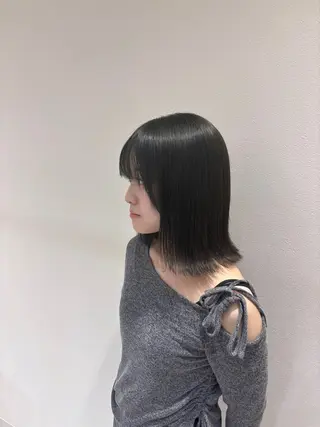 ショート カラー トバ ショウゴのヘアスタイル
