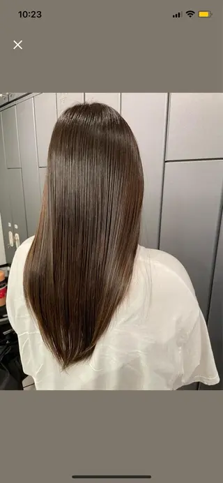 ロング 艶髪カラー特化 mao🍒のヘアスタイル