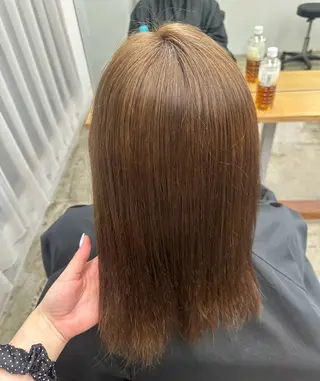 セミロング カラー s u z uのヘアスタイル