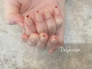 ネイル 岡本 友恵のネイルデザイン